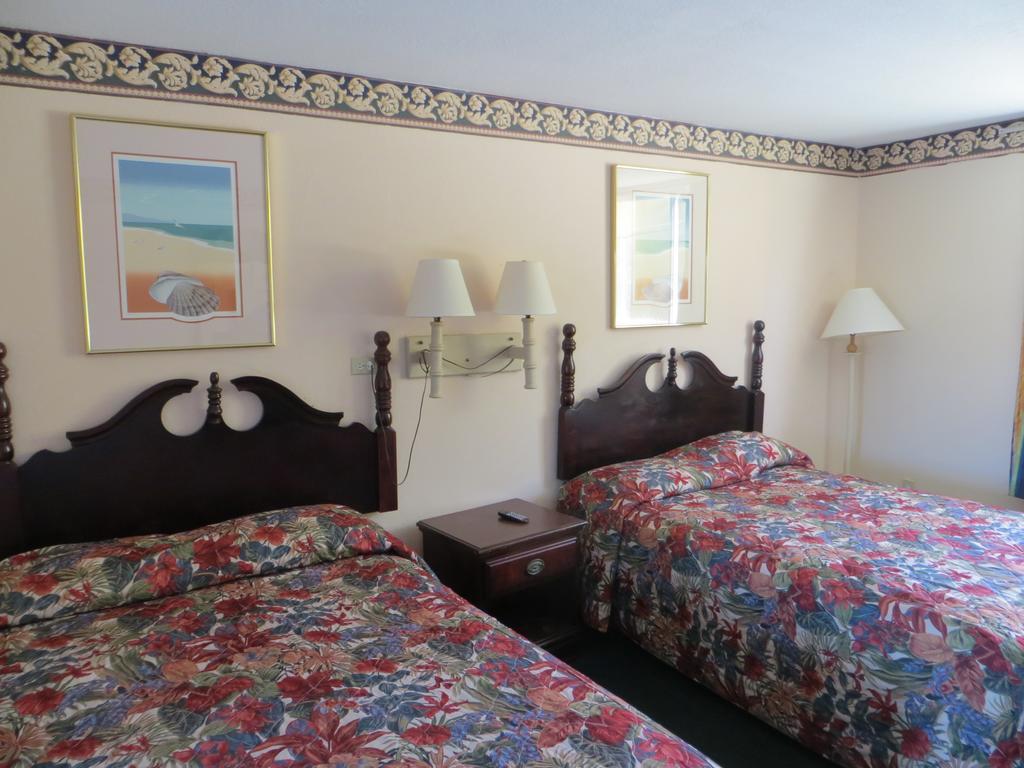 Royal Inn Дейтона Бийч Стая снимка