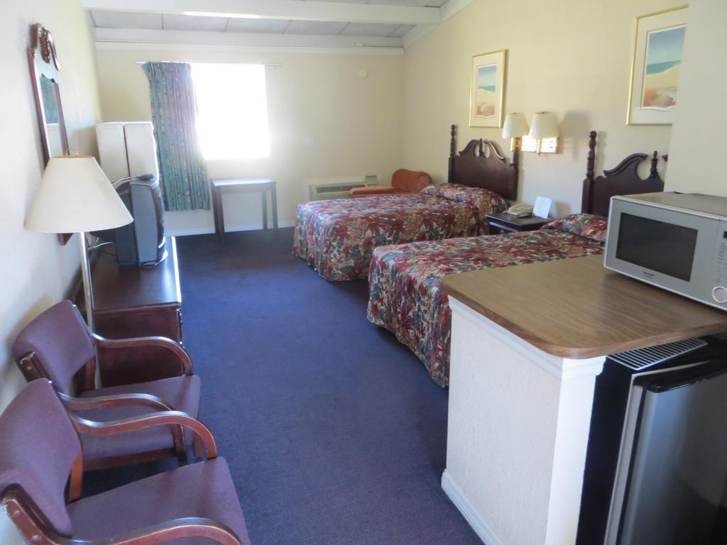 Royal Inn Дейтона Бийч Стая снимка