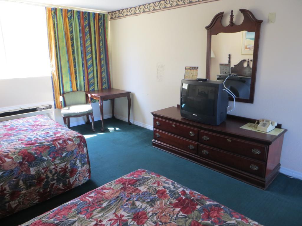 Royal Inn Дейтона Бийч Екстериор снимка