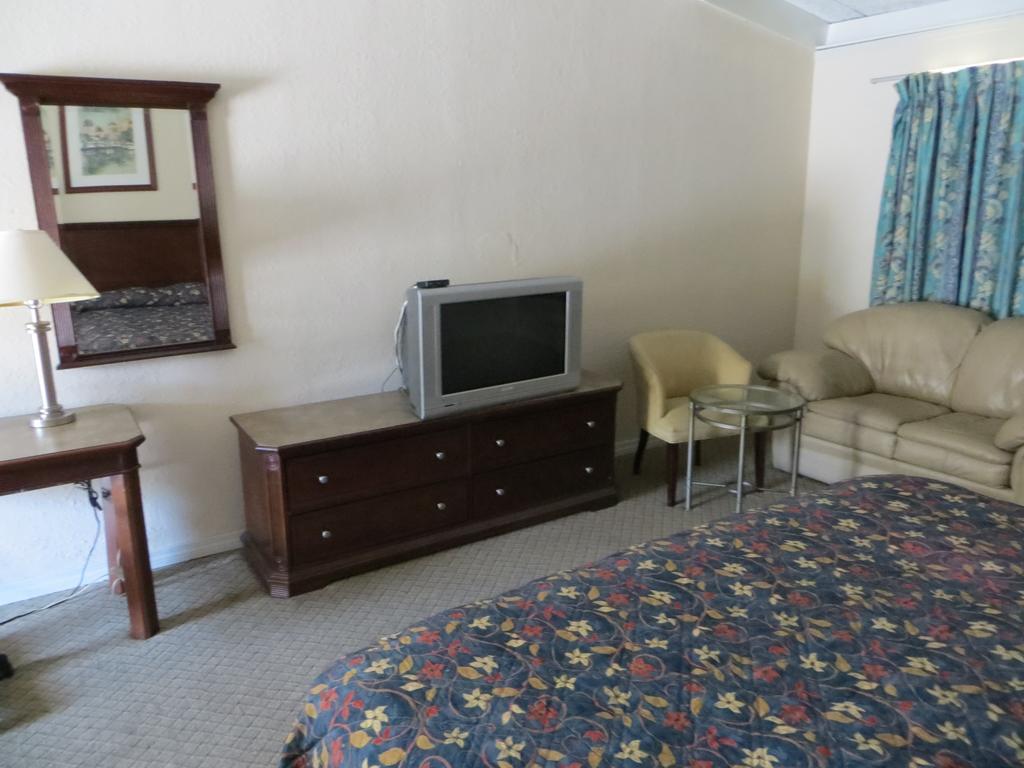 Royal Inn Дейтона Бийч Екстериор снимка